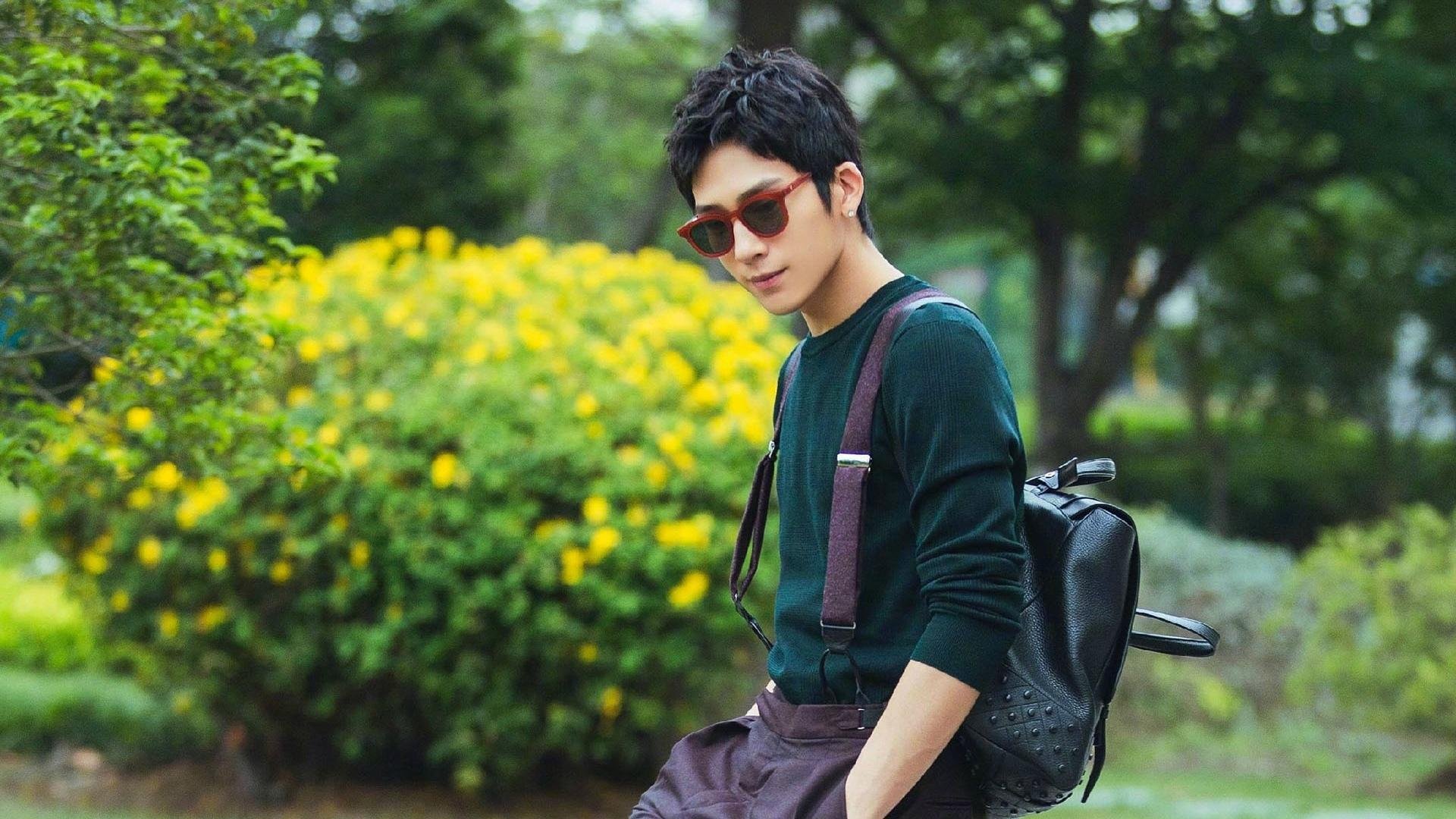 钢铁巨兽轰然倒塌！雄鹿粉碎活塞赢下史诗级抢七