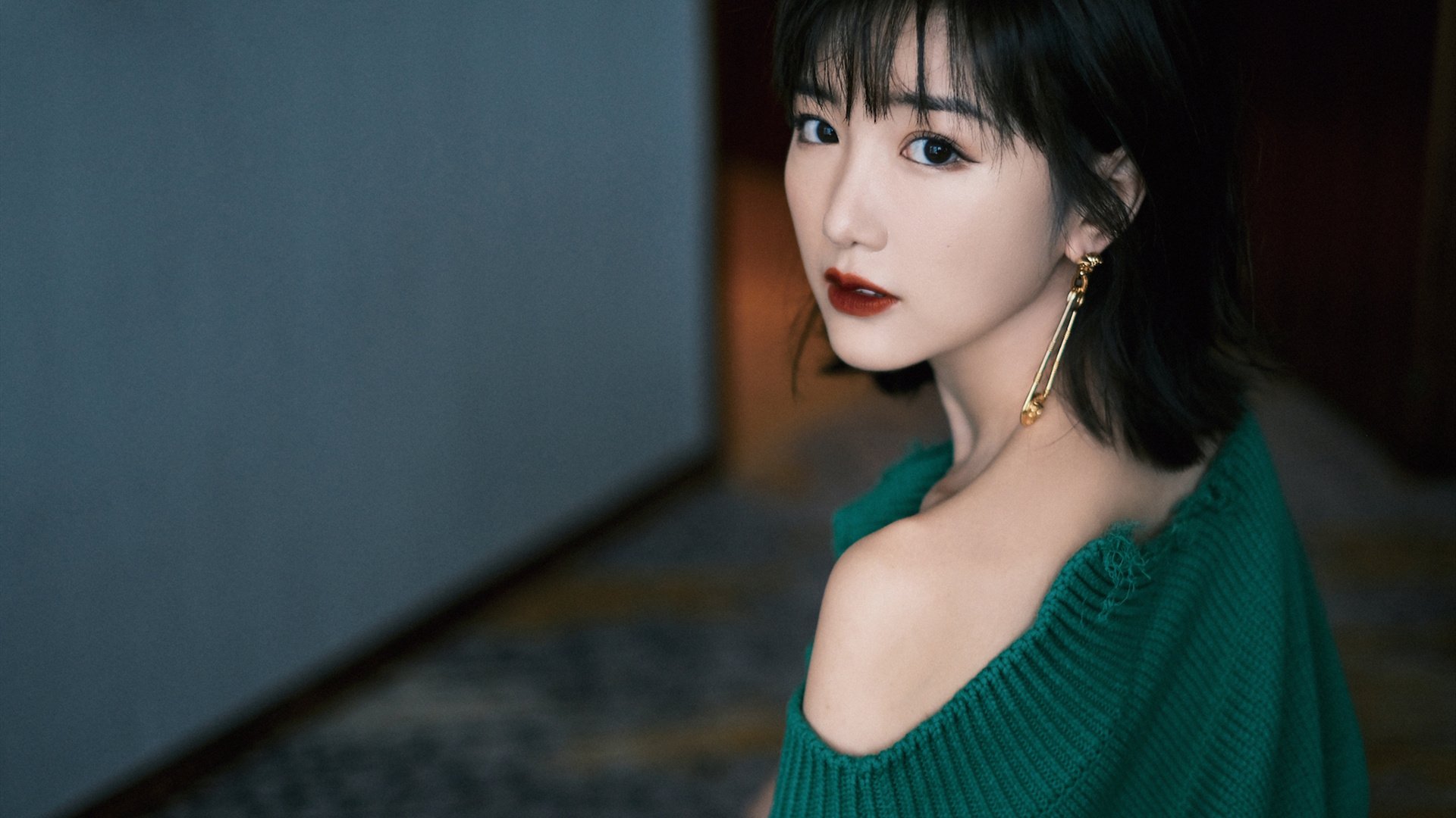 亚洲风暴终结意甲神话,李刚仁攻防一体摧毁那不勒斯