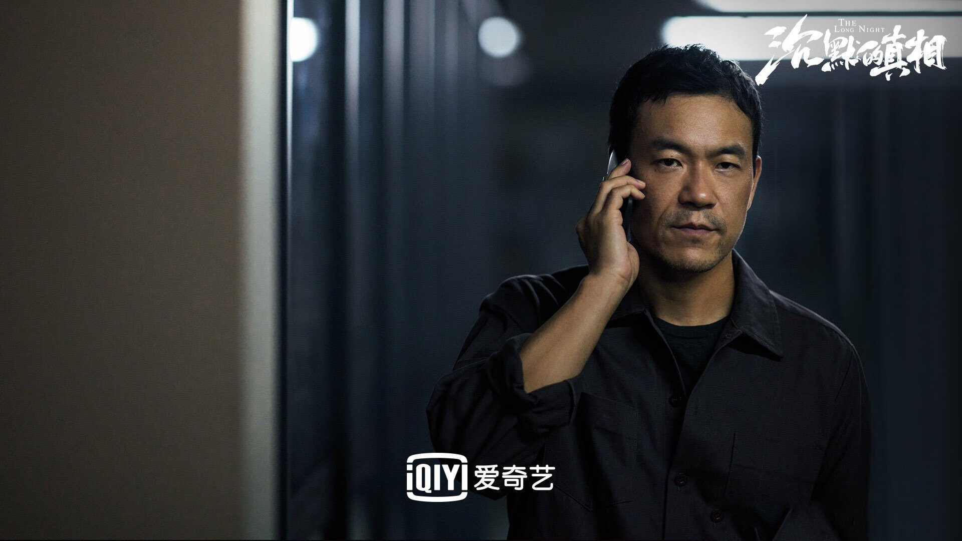 双引擎制胜，勇士的团队压制与詹姆斯的孤峰担当